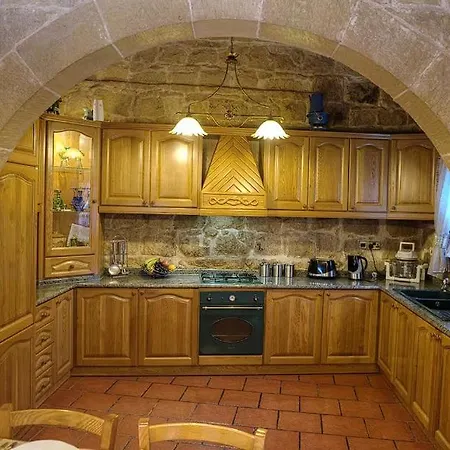 Guest house In The Heart Of A Quiet Town !